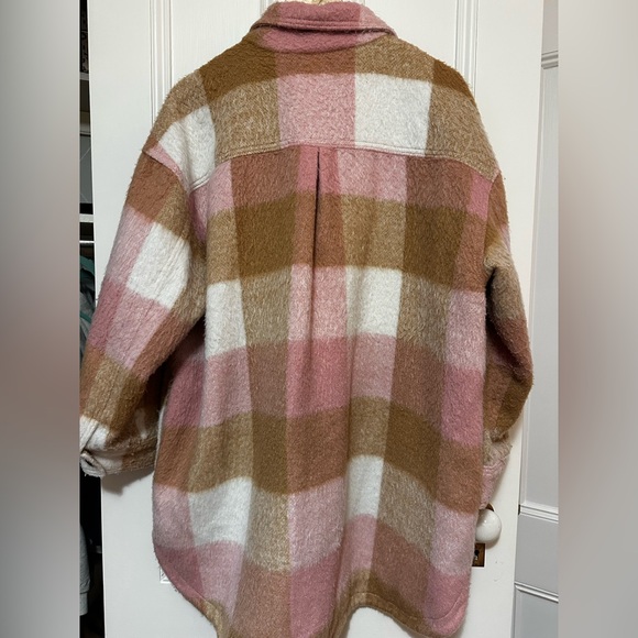 Pink Plaid Winter Jacket - Picture 4 of 4